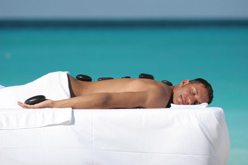 The Regent Grand Hotel Grace Bay Exterior photo
