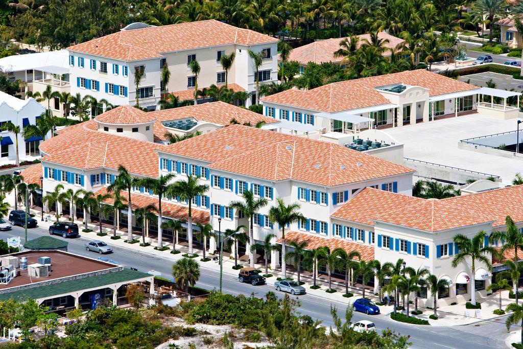 The Regent Grand Hotel Grace Bay Exterior photo