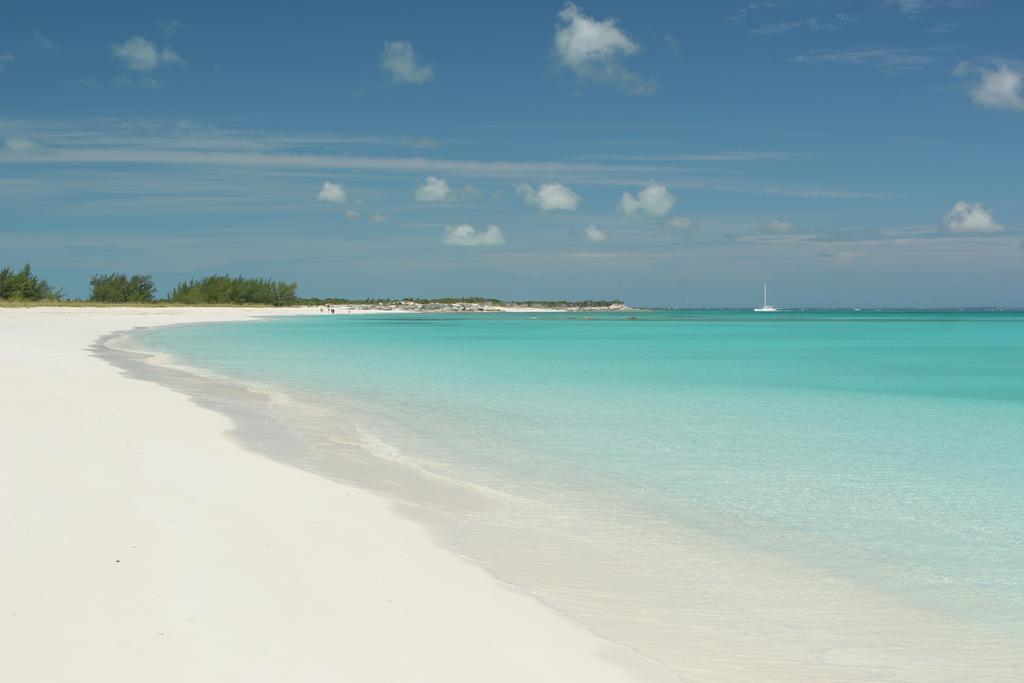 The Regent Grand Hotel Grace Bay Exterior photo